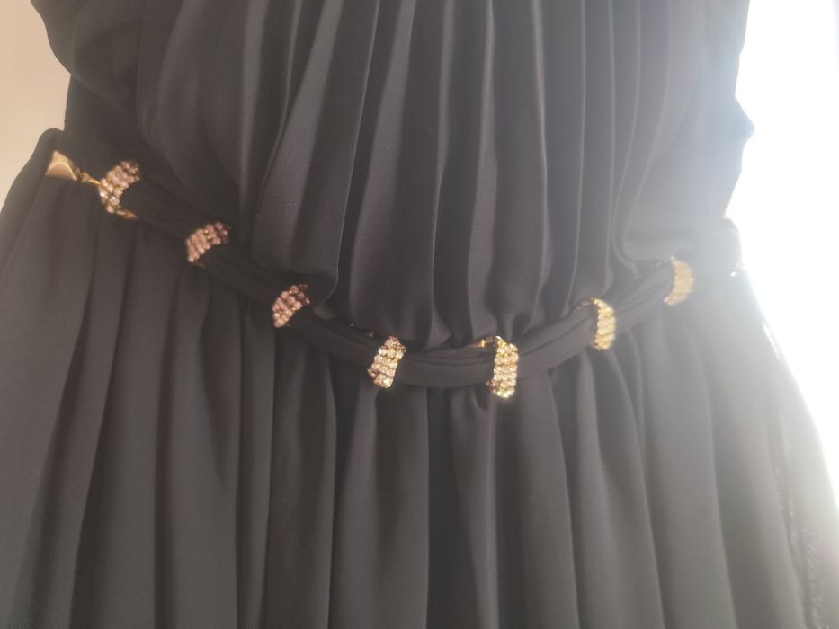 Дамска официална рокля за всеки повод