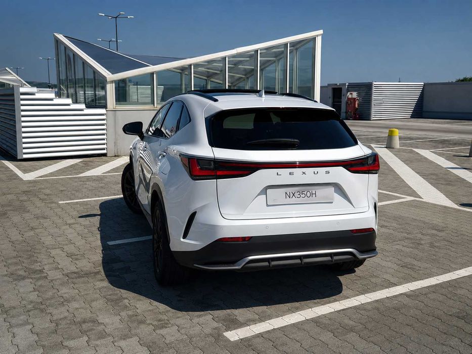 LEXUS NX 2025 — imagine 5