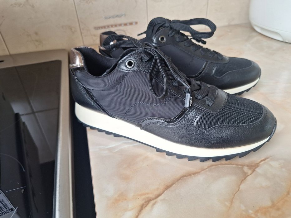 Чисто нови обувки Parfois 40 номер