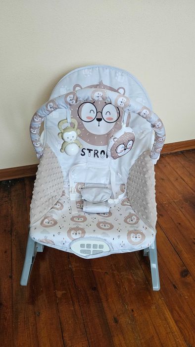 Бебешки музикален шезлонг Melody