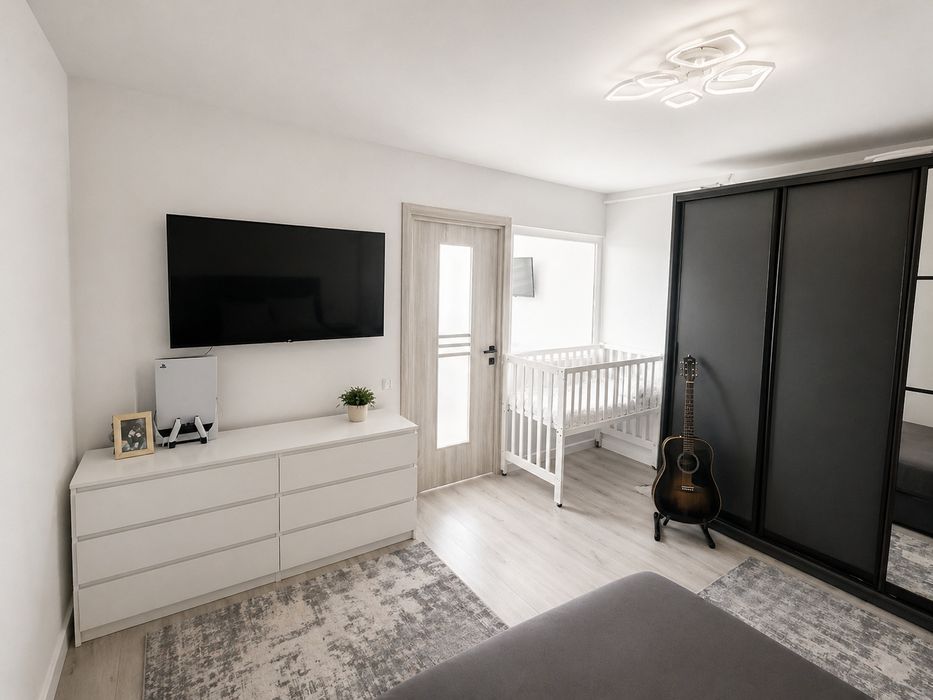 Garsonieră  modernă, ultrafinisată – complet mobilată – 32 mp