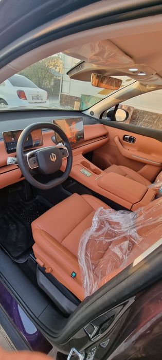 Leapmotor C16 full gibrid 2025 Pachka nataryusga tayyor