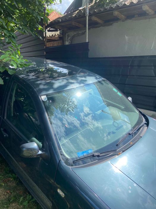 Volkswagen Golf 2003 benzină, 1.078 € — imagine 2