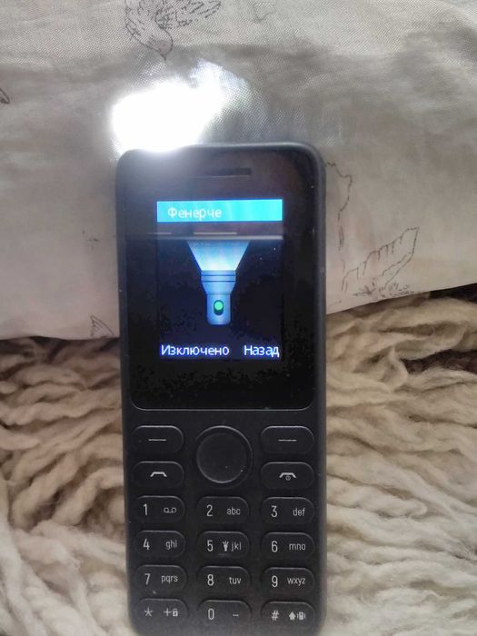 Продавам Мобилен телефон TCL