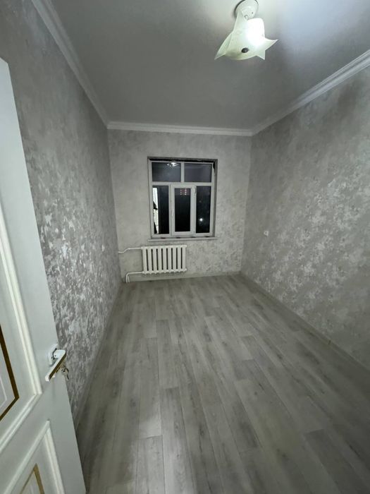 Сотилади 3/4/4 Коракамиш 2/4