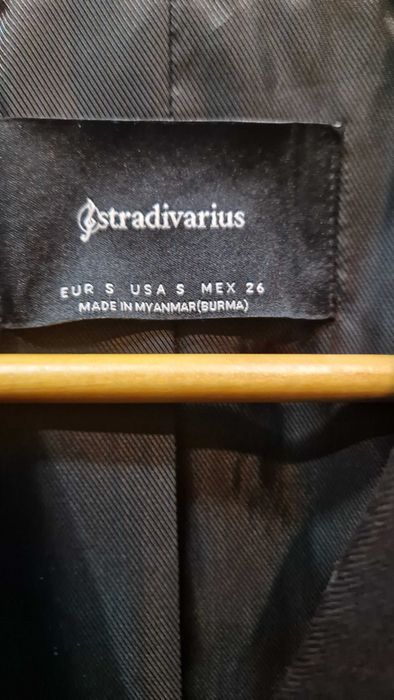 Продам классический пиджак Stradivarius