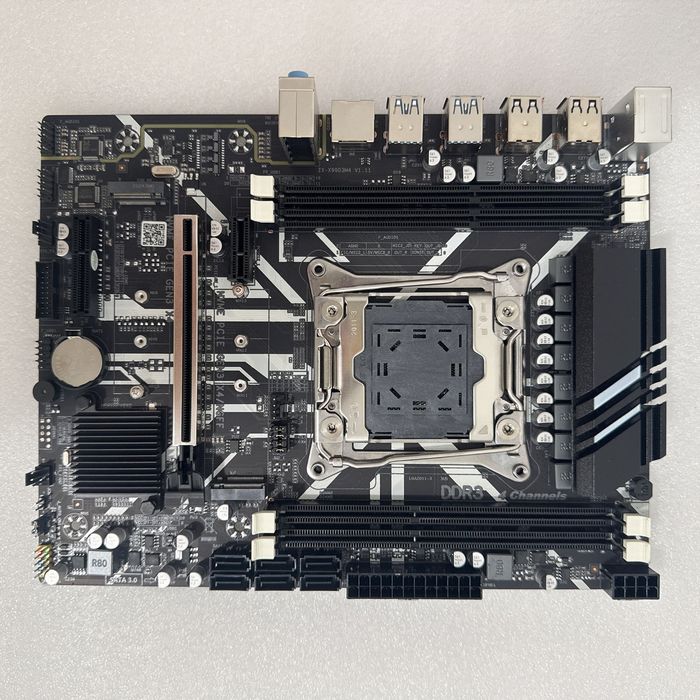 Материнская плата x99 DDR4 в комплекте.