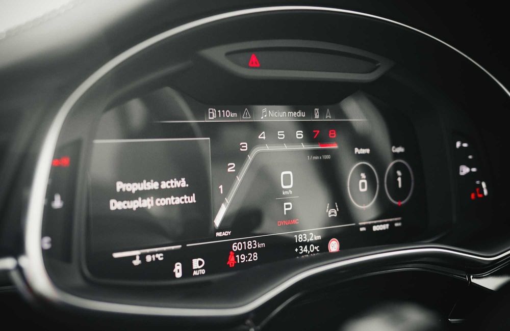 Audi SQ8 4.0 V8 TFSI - 620cp - 2021