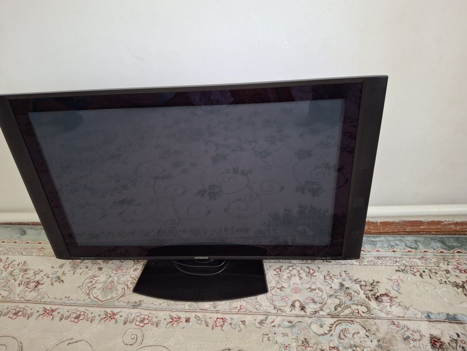 Продам телевизор Hitachi