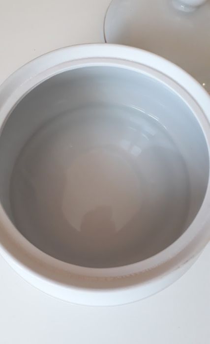 Български порцеланови супници