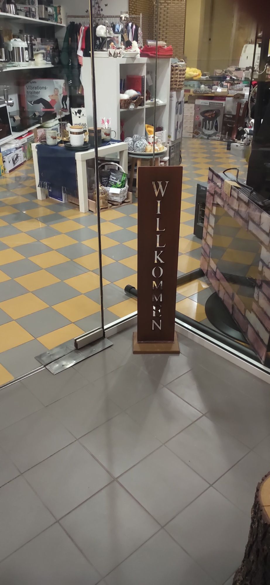 Метална табела за вход гр. Сливен Център • OLX.bg