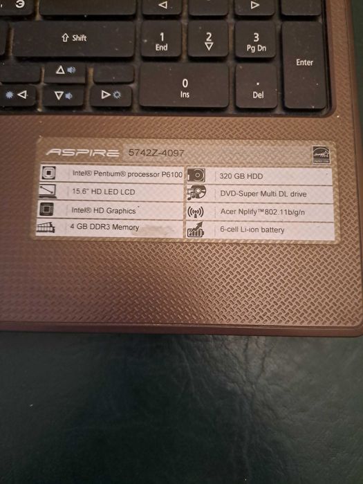 Ноутбук Acer PEW71