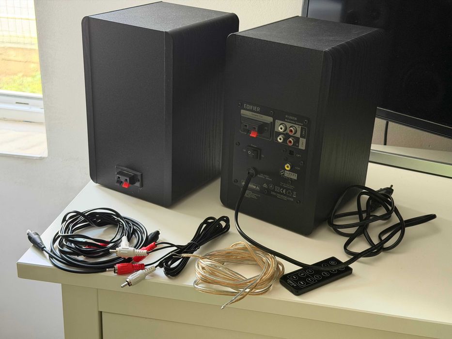 Boxe 2.0 Edifier R1280DB, 42W, negru