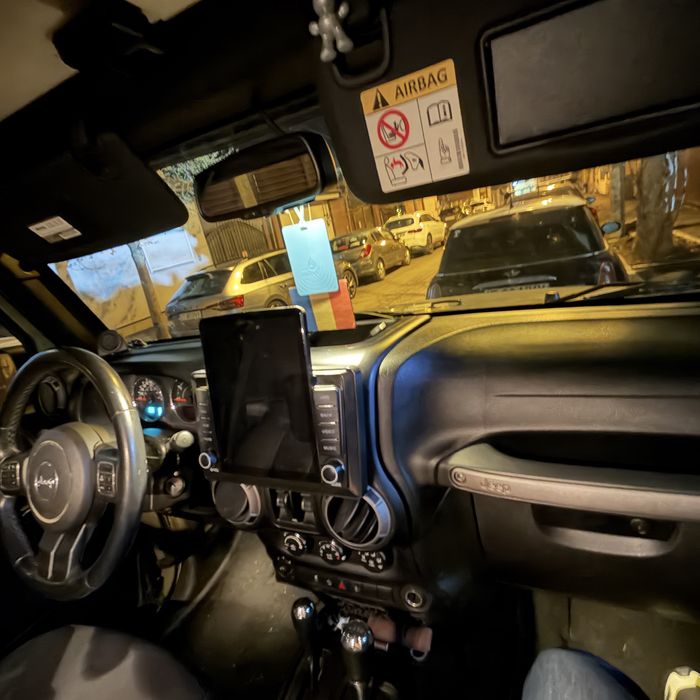 Jeep Wrangler Unlimited 2.8 CRD Sahara  Edition 2014 sau schimb +- dif