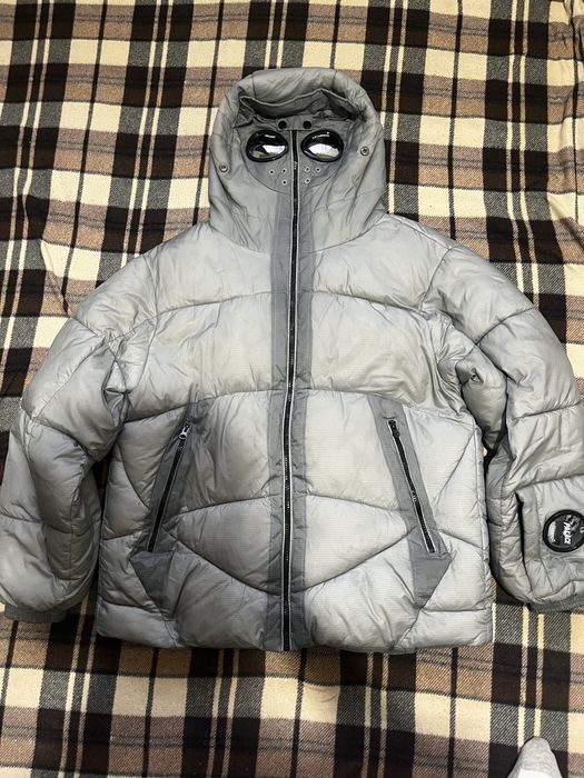 продам куртку cp company x palace