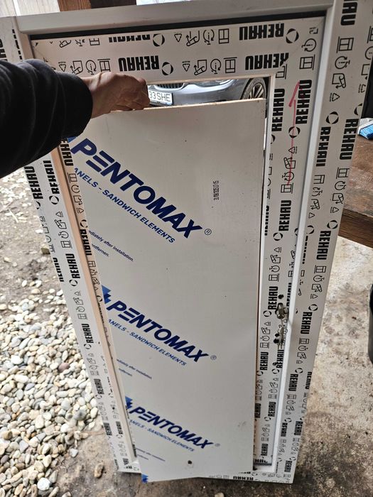 Ușă termopan mica 128cm x 58cm