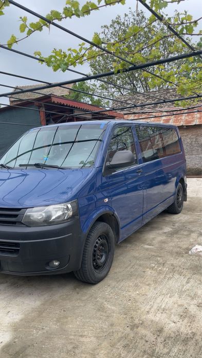 VOLKSWAGEN Transporter 2010 — imagine 3