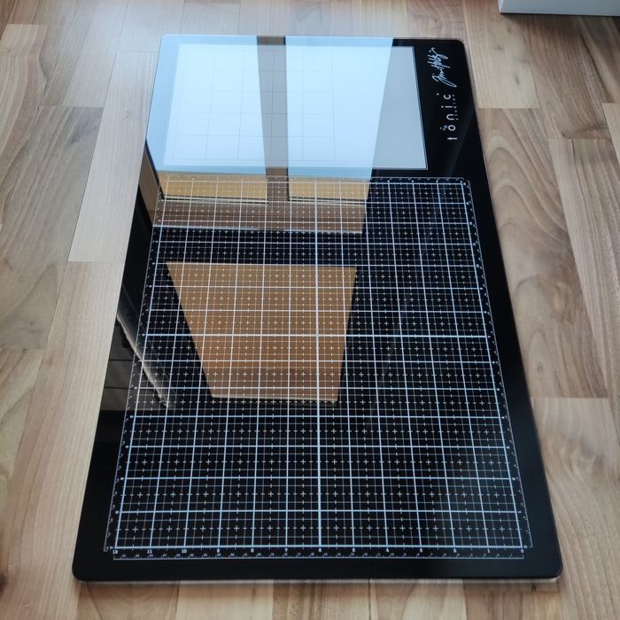 Стъклена работна подложка Tim Holtz