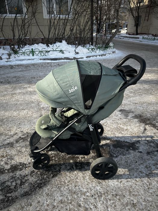 Детская коляска Joie Litetrax Air 4