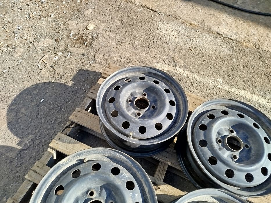 15 цола 4 х 114,3 Хюндай Соната / КИЯ / Митсубиши - 6 инча / ЕТ 46