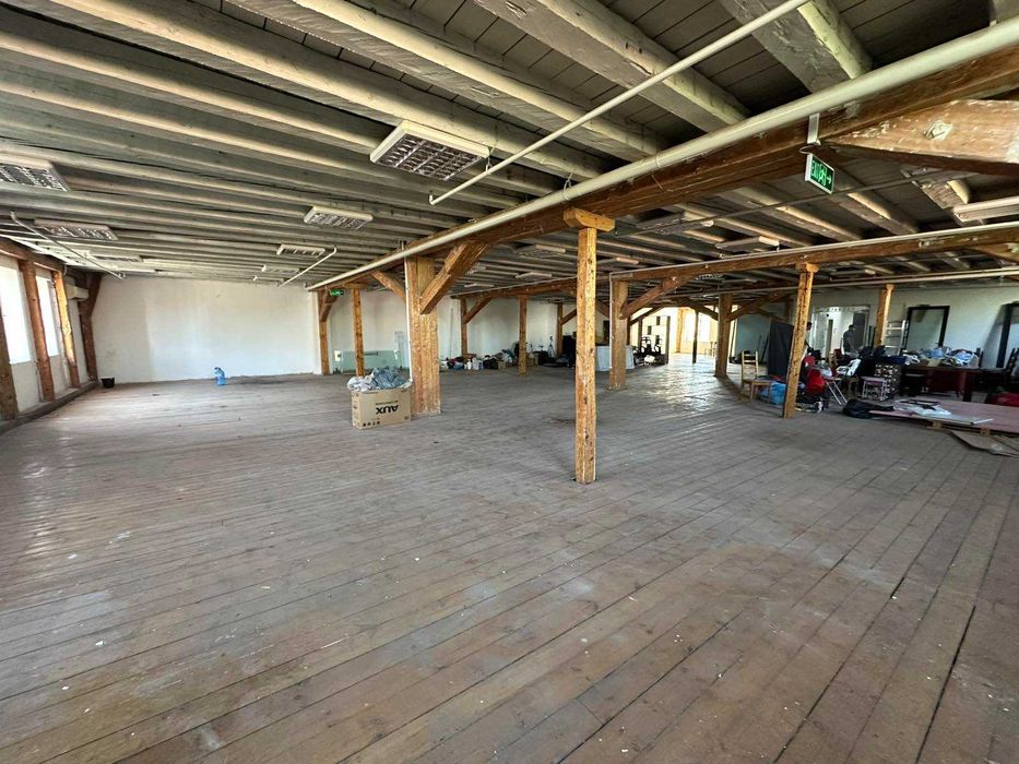 Дава се под наем Офис в Пловдив, Център - 350 кв.м за 1428 € - Снимка #1