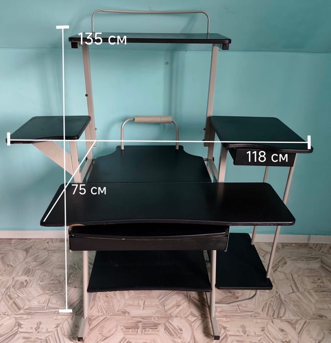 Продам компьютерный стол