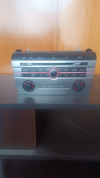 Мазда 3, 2007 г. - оригинално CD радио