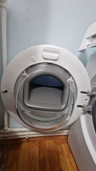 Mașină de spălat rufe Samsung AddWash Inverter – 9 kg