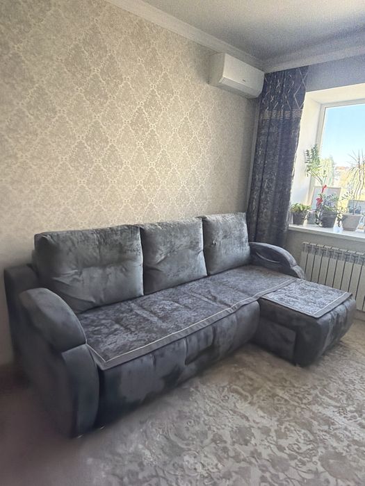 Продам угловой диван