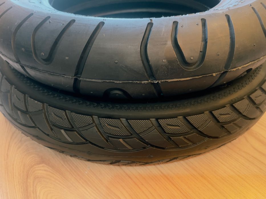 Гуми за триколка