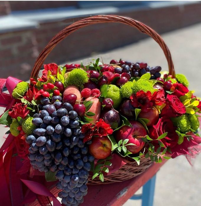 Фруктовые подарки, подарки на 8 марта, необычные подарки