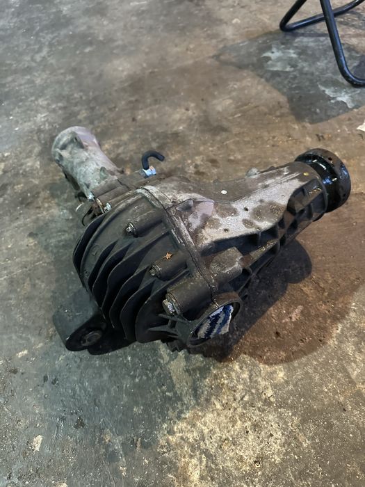 Преден диференциал Mercedes R350 W251 W164 272кс