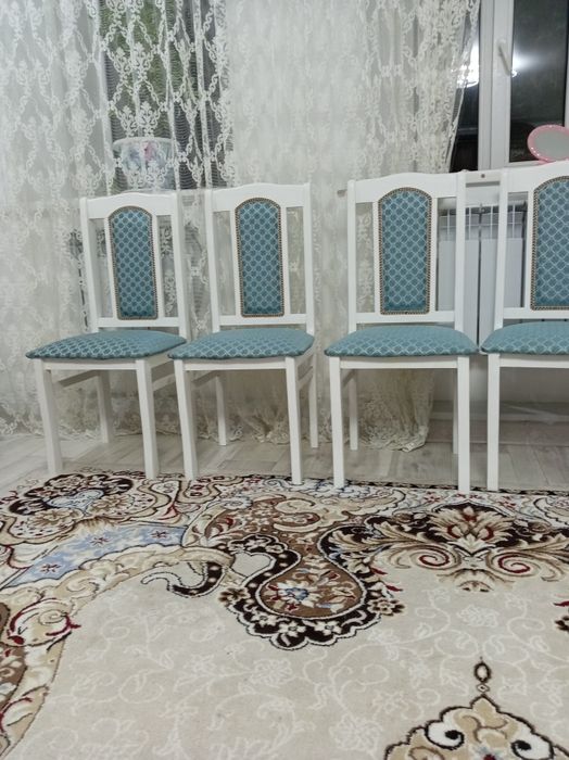 Продам стулья б/у 10 штук