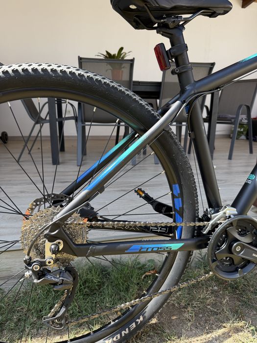 Bicicletă MTB CROSS GRX 9 HDB 29 – stare foarte bună