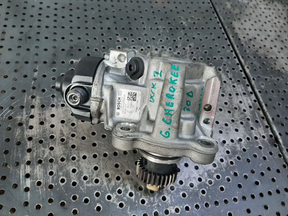 pompa inalta  3.0 crd vm44d jeep grand cherokee 4 wk wk2 2012  0445012013  35022151f