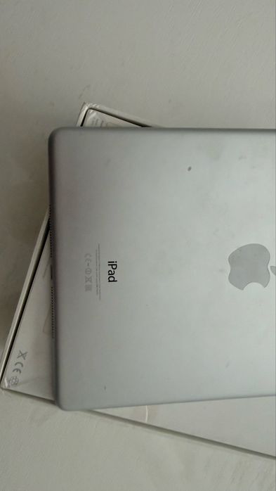 IPad Air  старой модели