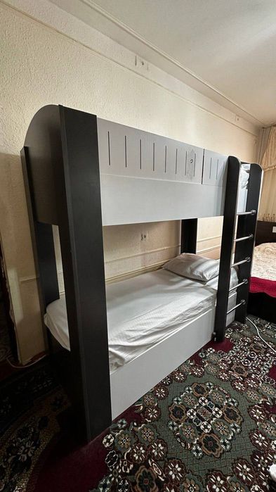 Мебель двух спалный кроват