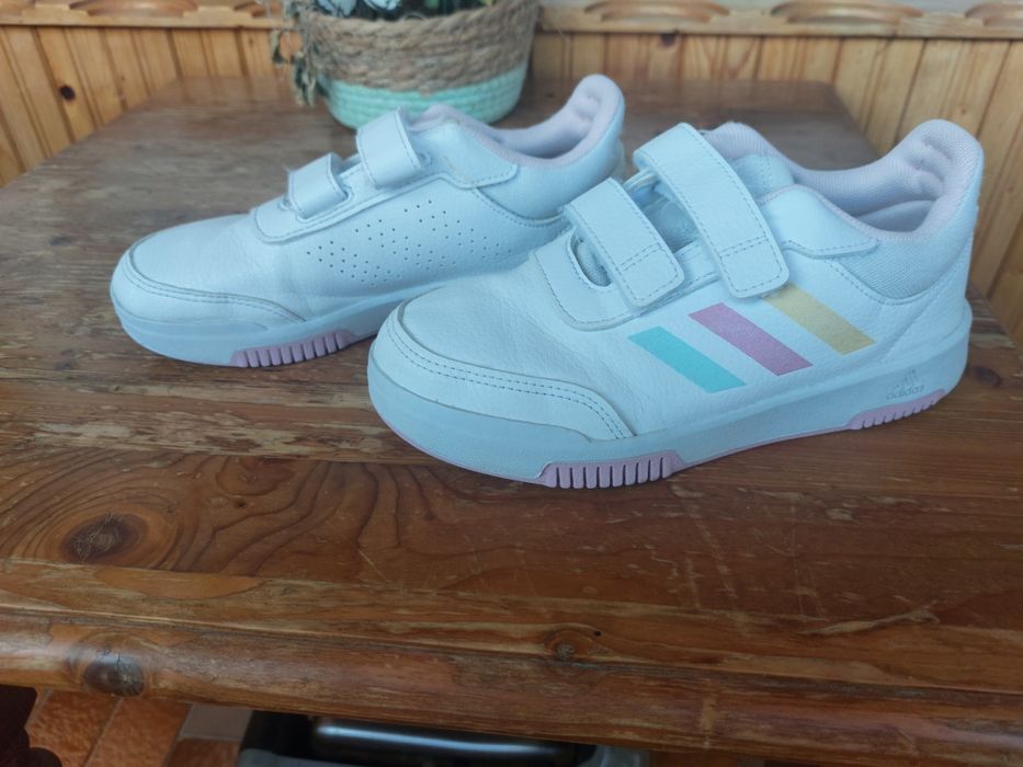 Маратонки adidas 33 1/2 размер