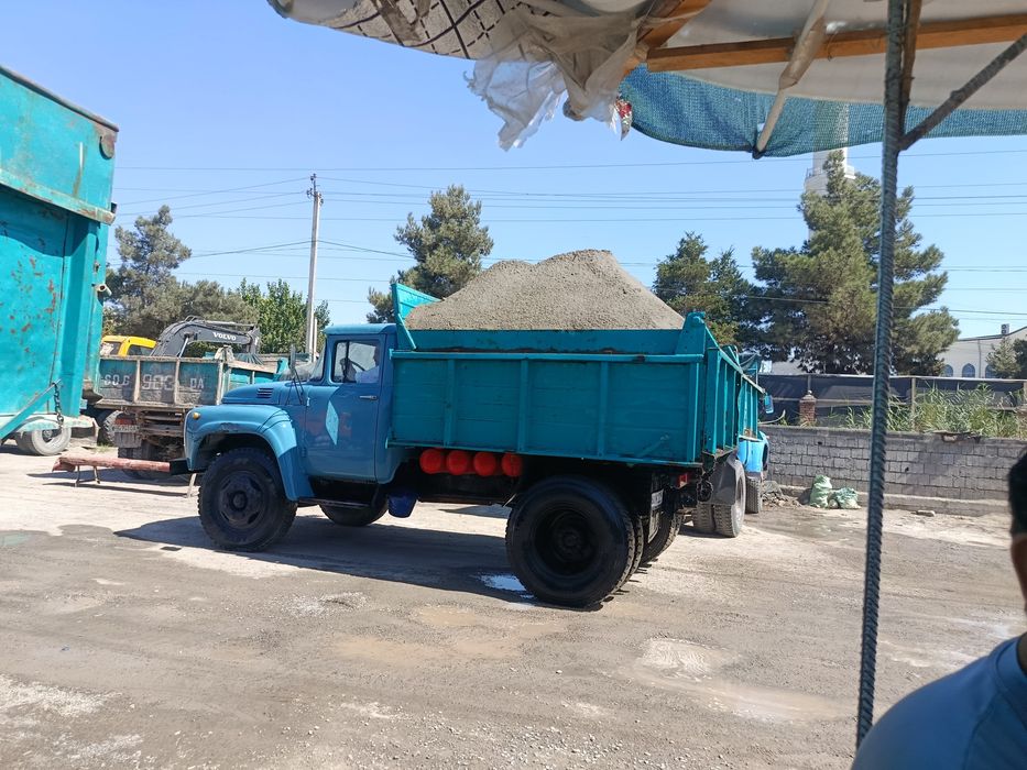 Zil sotiladi 1991 yil. +998972