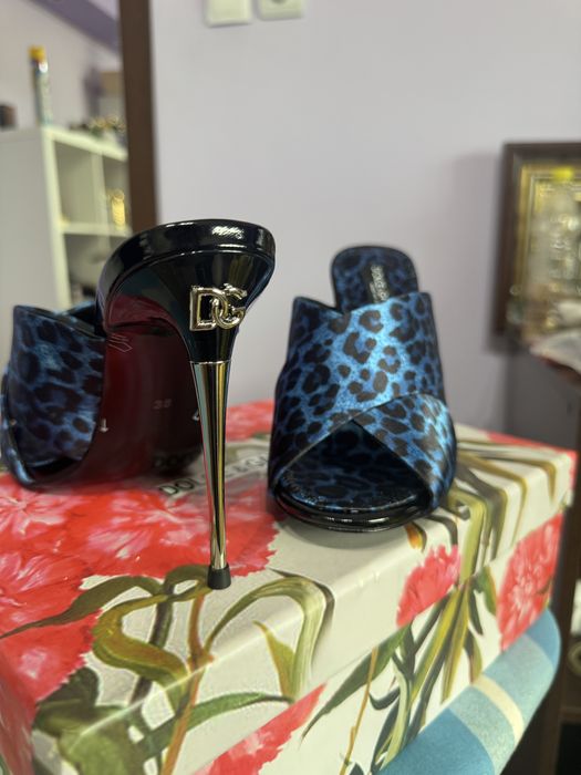 Pantofi Dolce Gabanna
