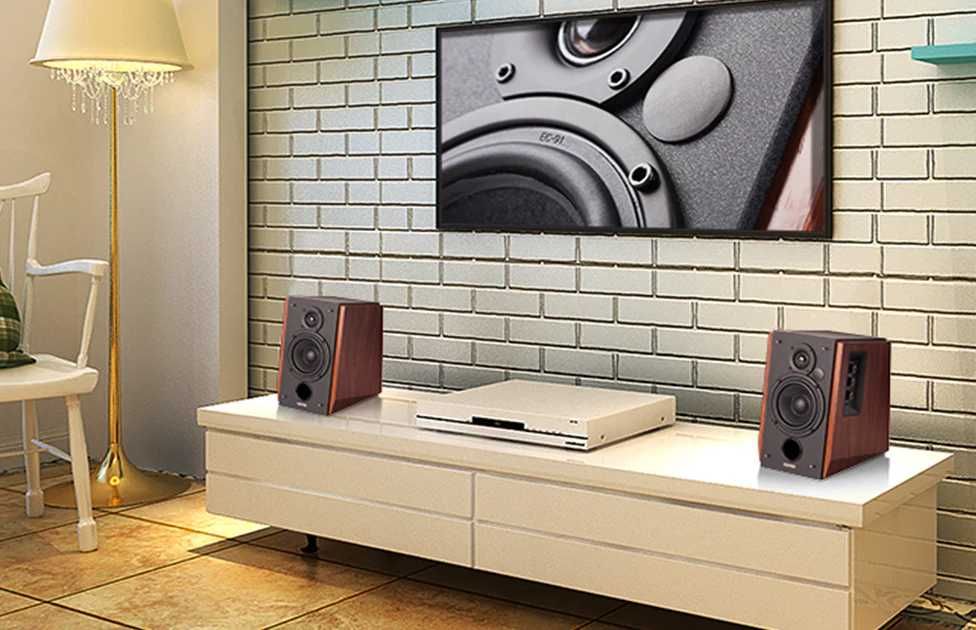 продам новый Edifier R1700BTs brown/Bluetooth/AUX/Sub OUT/66 ватт