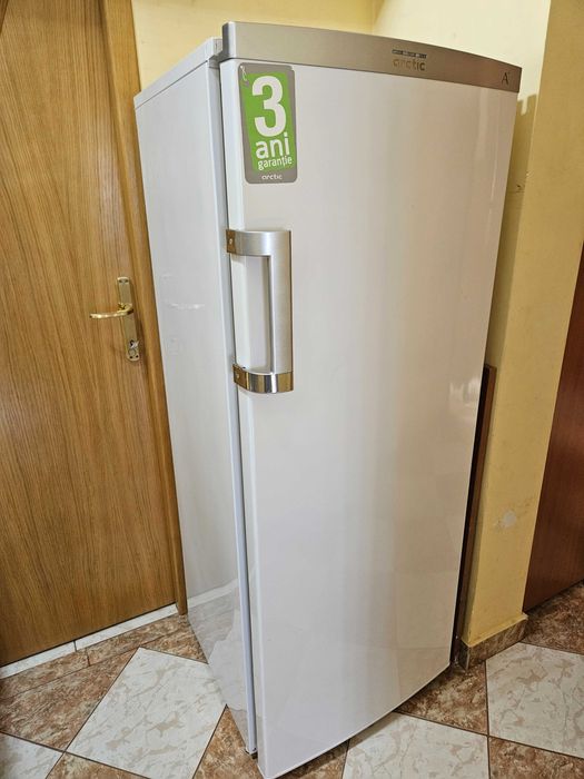 Congelator Arctic cu 6 sertare