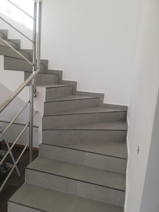 Construcții și finisaje