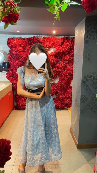 Нарядное голубое платье, размер S