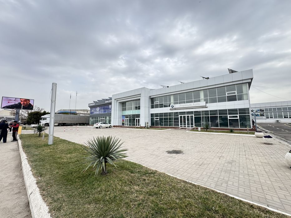 Аренда первая линия Куйлук под Авто Салон