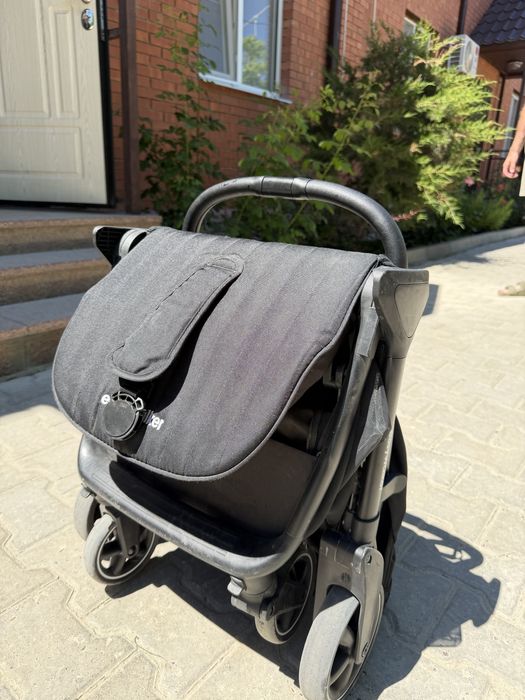 Легкая коляска Easywalker Jackey 2