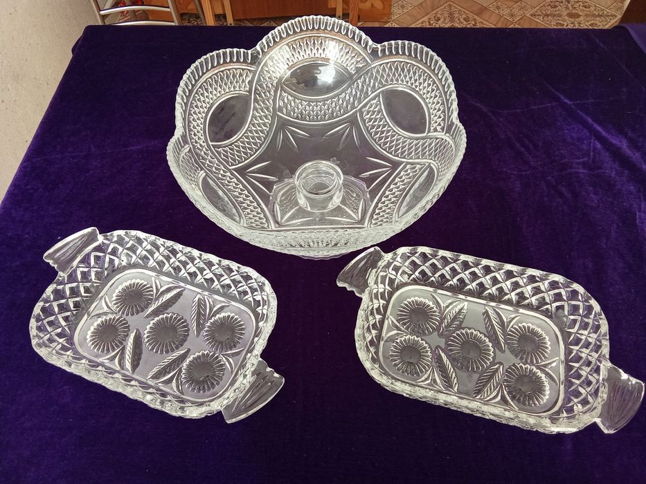 Ваза большая,Салатница-хрусталь