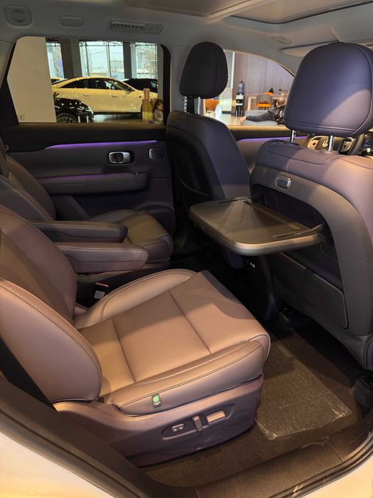 Leapmotor C16 EV 580 | Avtosalondan choyxona - sovg'aga