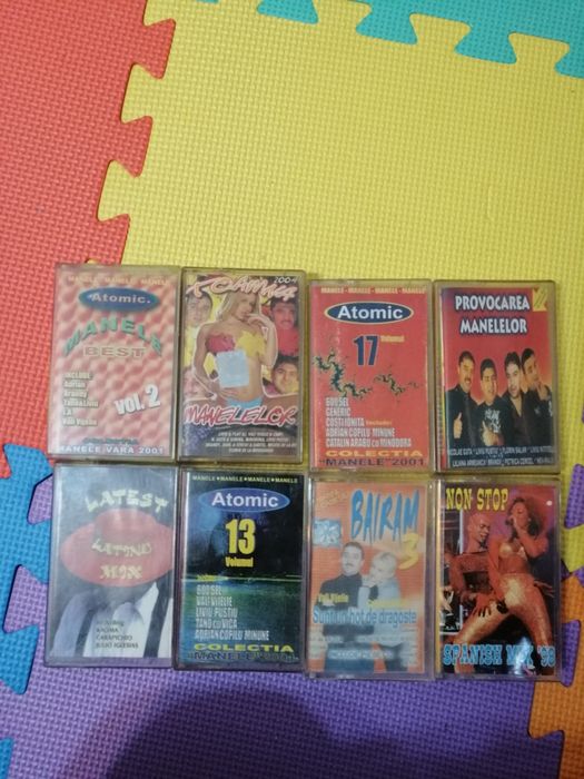 Coperți casete cu carcase