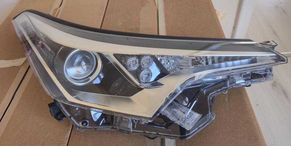 ДЕСЕН ФАР-CH-R-2017/2019